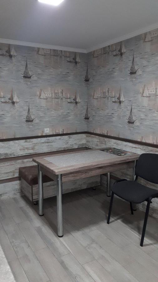 Окремі Номери В Гостьовому Будинку Типу Guest House 克洛佩夫尼茨基 外观 照片