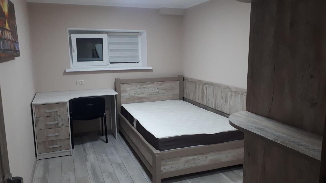Окремі Номери В Гостьовому Будинку Типу Guest House 克洛佩夫尼茨基 外观 照片